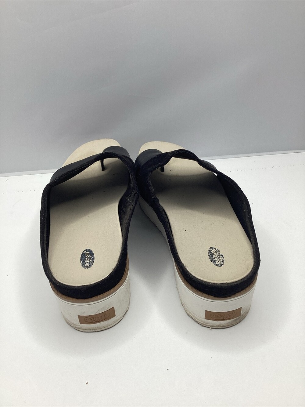 DR SCHOLL'S MORRIS 9.5M Womens Black Toe Strap Comfortable Styli Thong Sandals - Picture 9 of 11